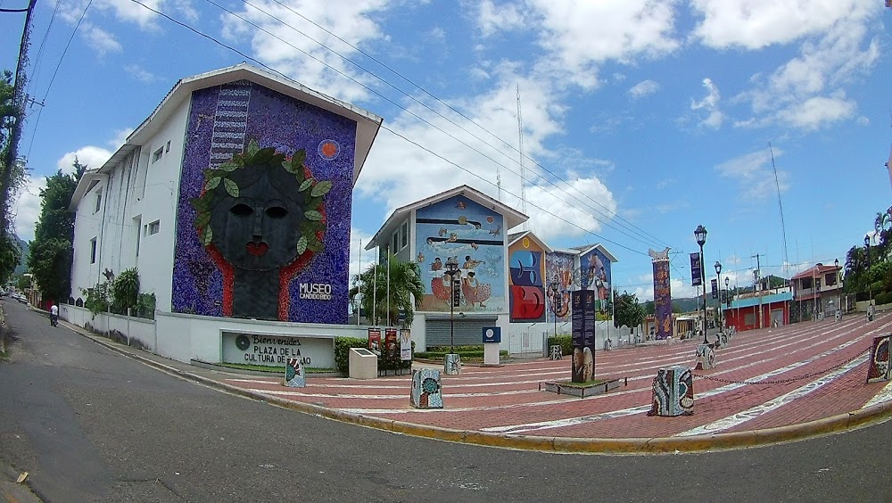 Plaza de la cultura bonao